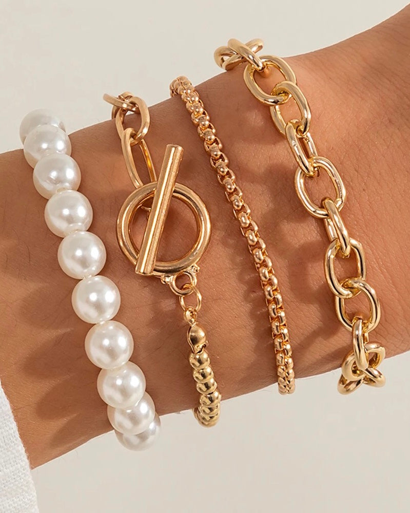 trending affordable gold jewelry pearl tiktok women's small business 